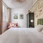 Splendid Parisian Flat 5P - Montorgueil