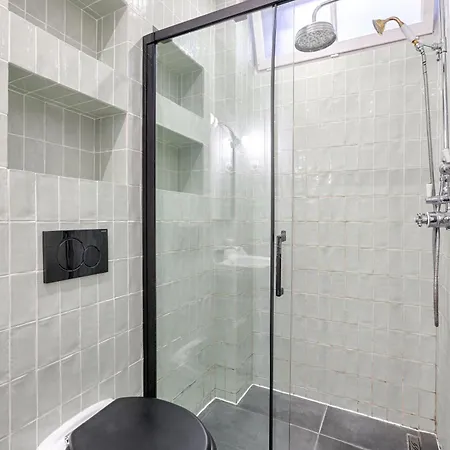 Mykeypers - Splendid Parisian Flat 6p - 2 Bedrooms - Rue Montorgueil Apartment