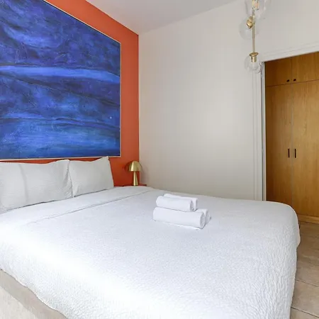 Mykeypers - Splendid Parisian Flat 6p - 2 Bedrooms - Rue Montorgueil Apartment *